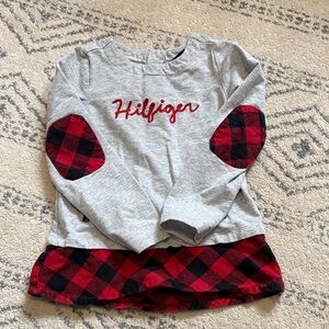 Tommy Hilfiger Gray Sweater with Red Plaid Accents